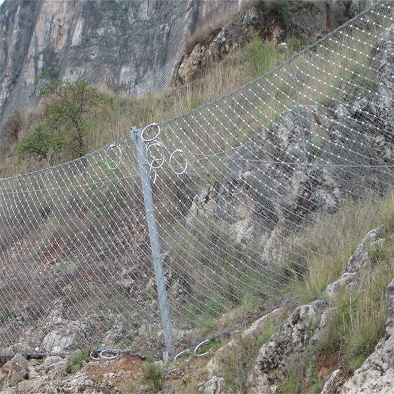 Passive Rockfall Barrier: High-Quality Systems with Various Specifications